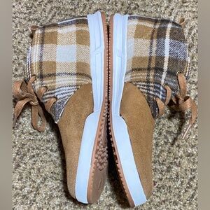 Coldwater Creek Walk With Me Plaid Lace Up Ankle Boots Women’s Size 7 Tan Suede